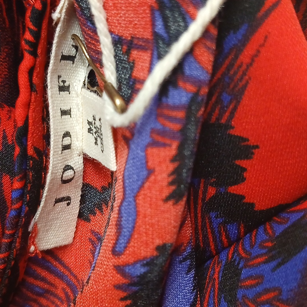 Jodifl Women Vibrant Red Blue Patterned Dress size Medium NWT - Picture 6 of 7